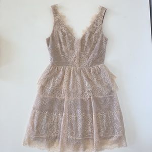 BCBG MAXAZARIA XS lace Cocktail dress